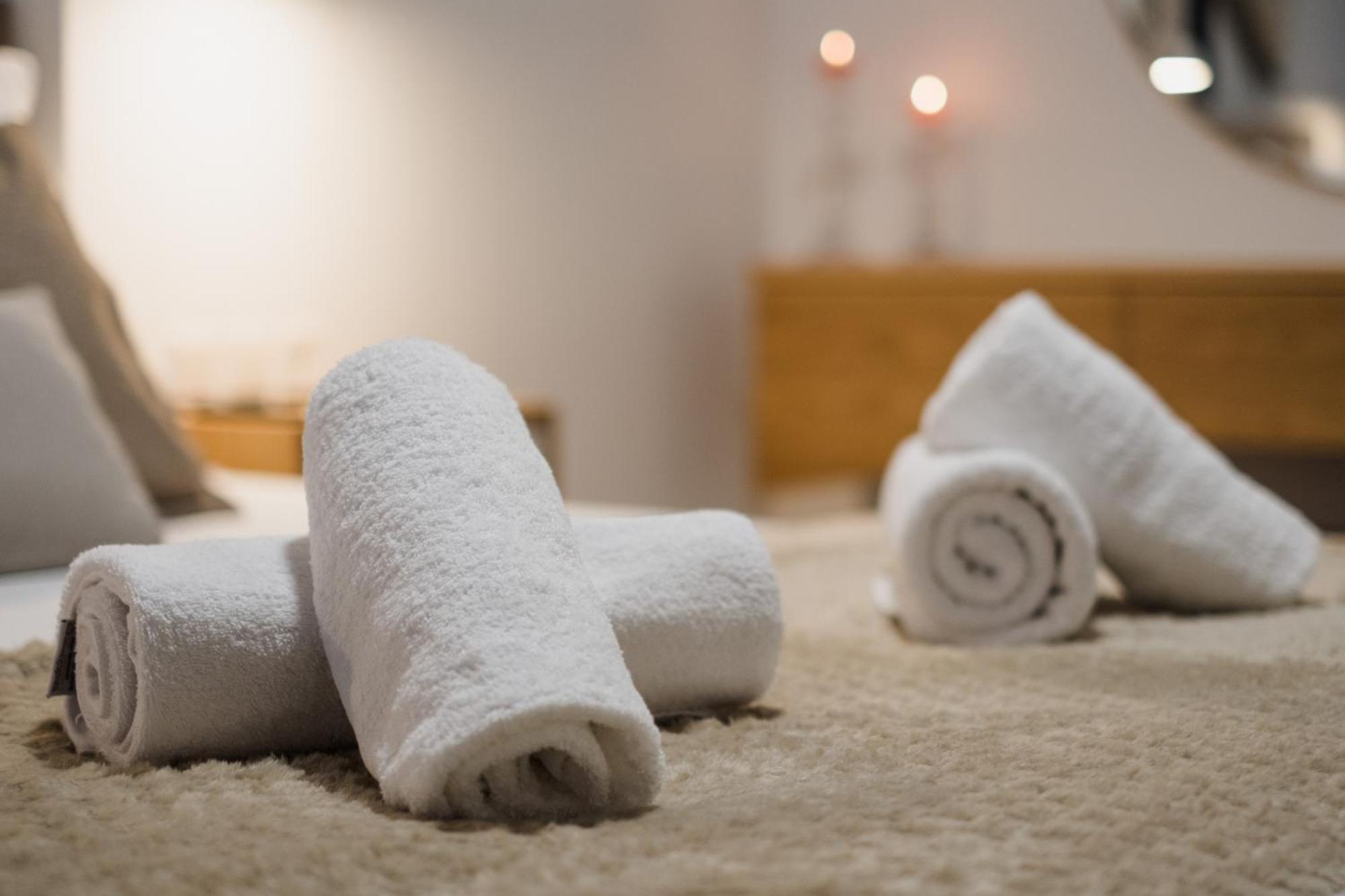 Singer Suites Kalamata - Luxury Suites Bagian luar foto