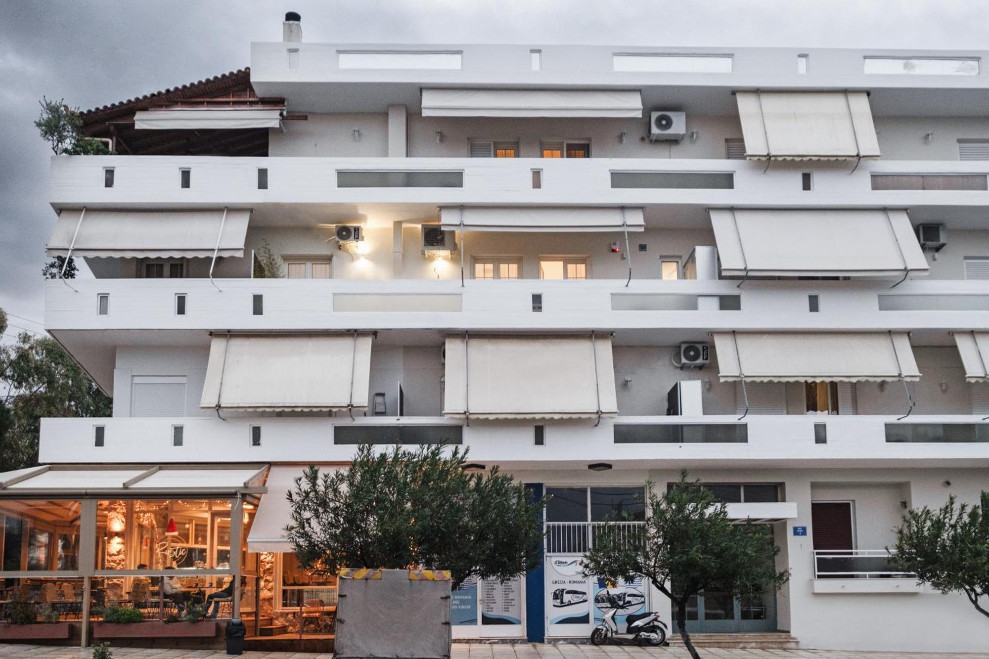 Singer Suites Kalamata - Luxury Suites Bagian luar foto