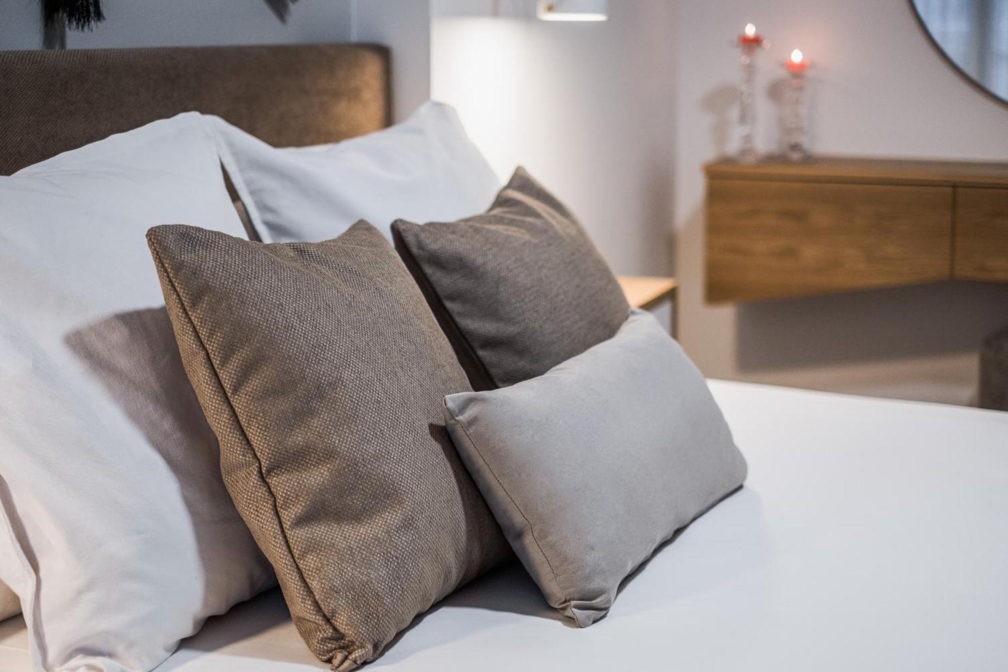 Singer Suites Kalamata - Luxury Suites Bagian luar foto